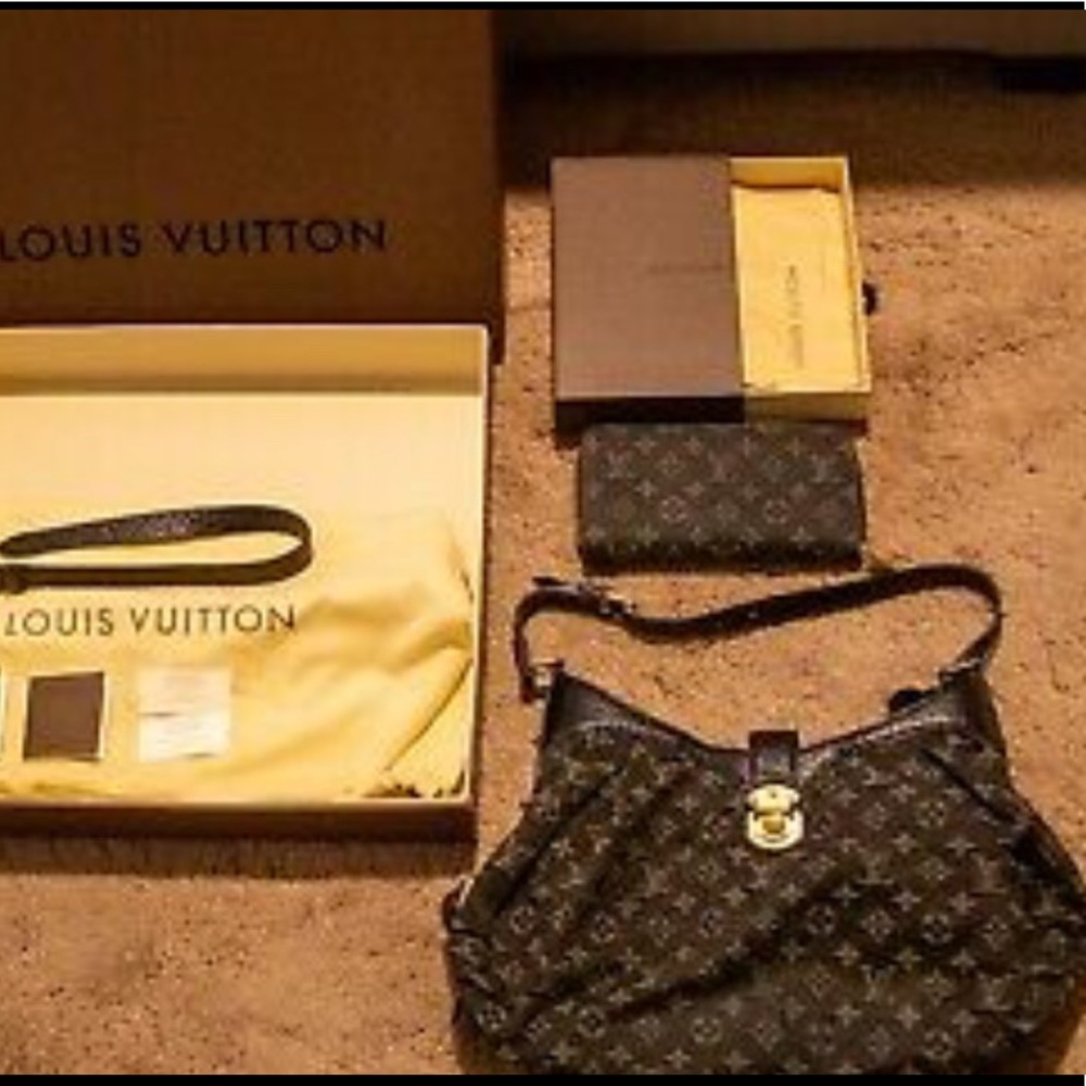 Louis Vuitton Black Denim Wallet & XS Mahina Bag